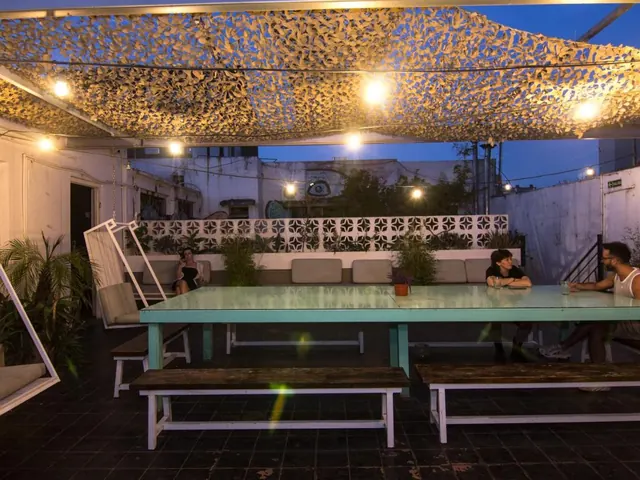 Terraza de Aldea Hostel & Café en Córdoba y Capilla del Monte