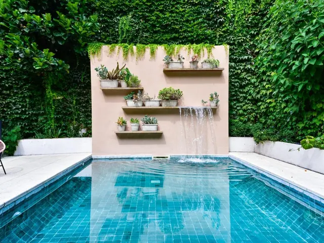 Pileta de Casa Caravan - Plant Based Concept House en Buenos Aires