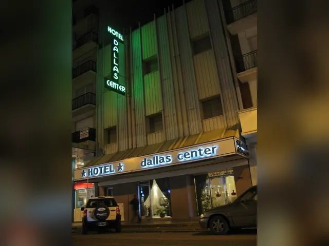 Fachada de Hotel Dallas Center en Mar del Plata