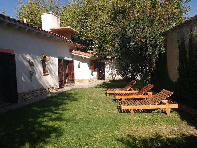 Jardín de Hostel de Los Artistas en Mendoza