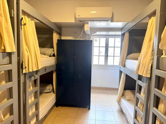 Dormitorio compartido de Gorilla Hostel en Mendoza