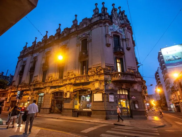 Fachada de High Hostel Rosario em Rosario