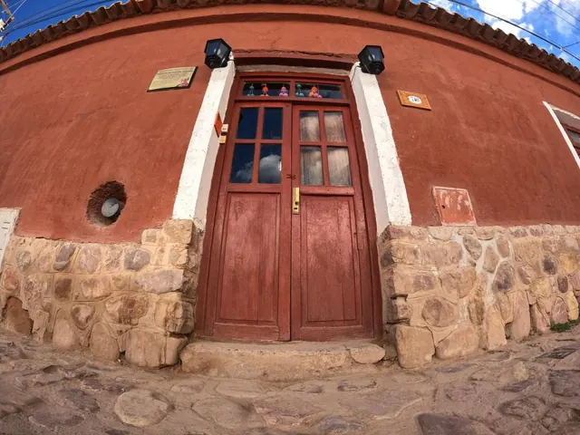 Fachada de Kamaq Hostel en Quebrada de Humahuaca