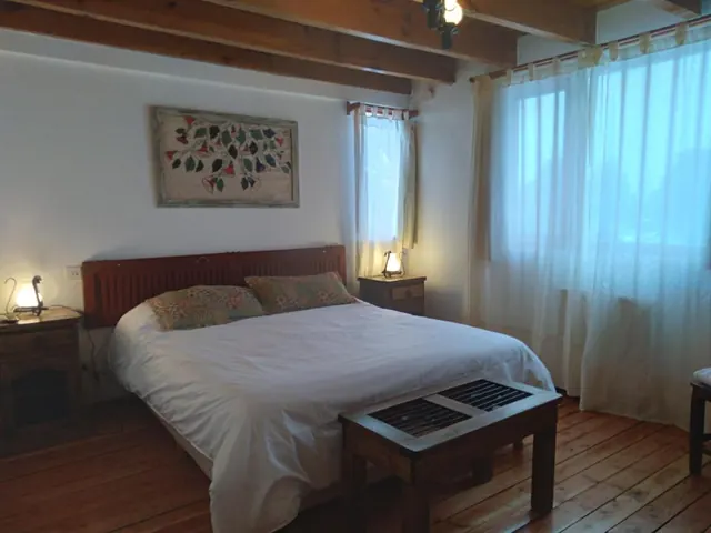 Quarto privativo de La Roca de la Patagonia em Villa La Angostura