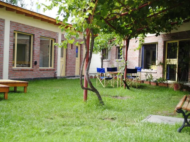 Jardín de La Tosca Hostel & Suites en Puerto Madryn