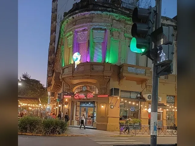 Fachada de Pin-up hostel em Rosario