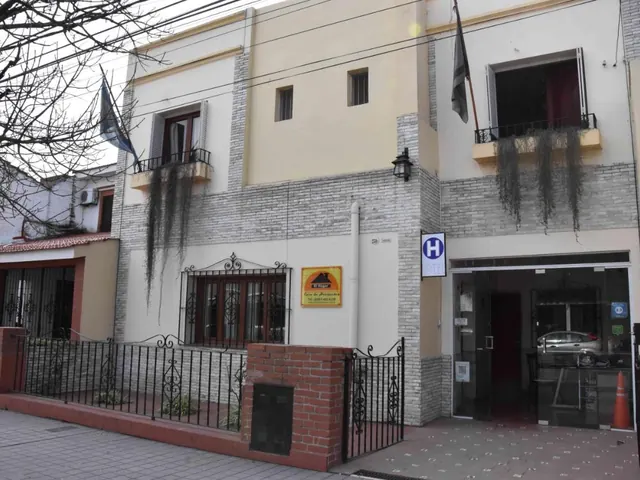 Fachada de Residencial El Hogar en Salta
